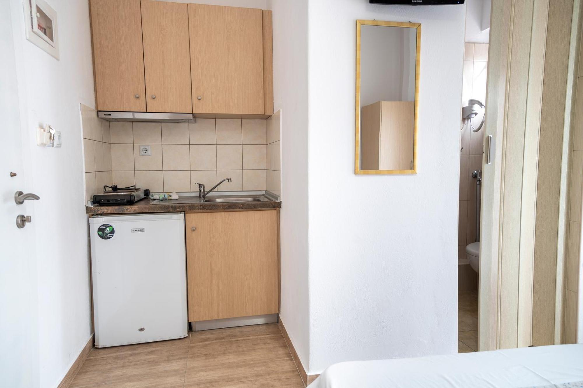 Stamatia Apartments Аспровалта Екстериор снимка